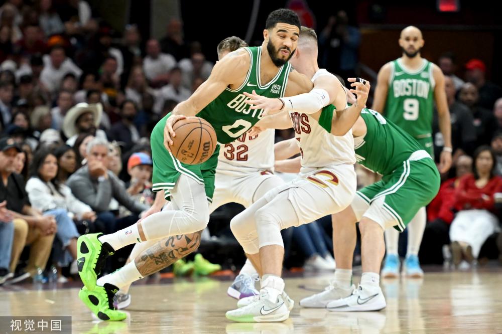 北京时间某 北京时间某