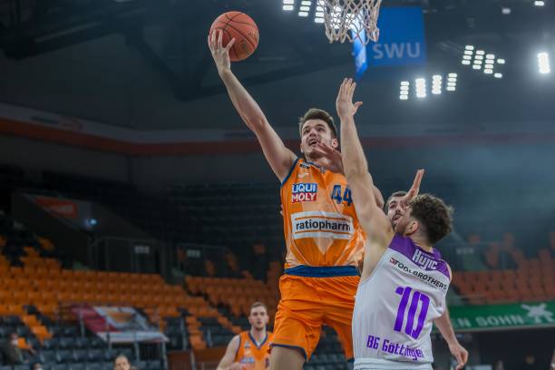 此次成绩使 此次成绩使