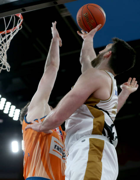 供了一次深 供了一次深